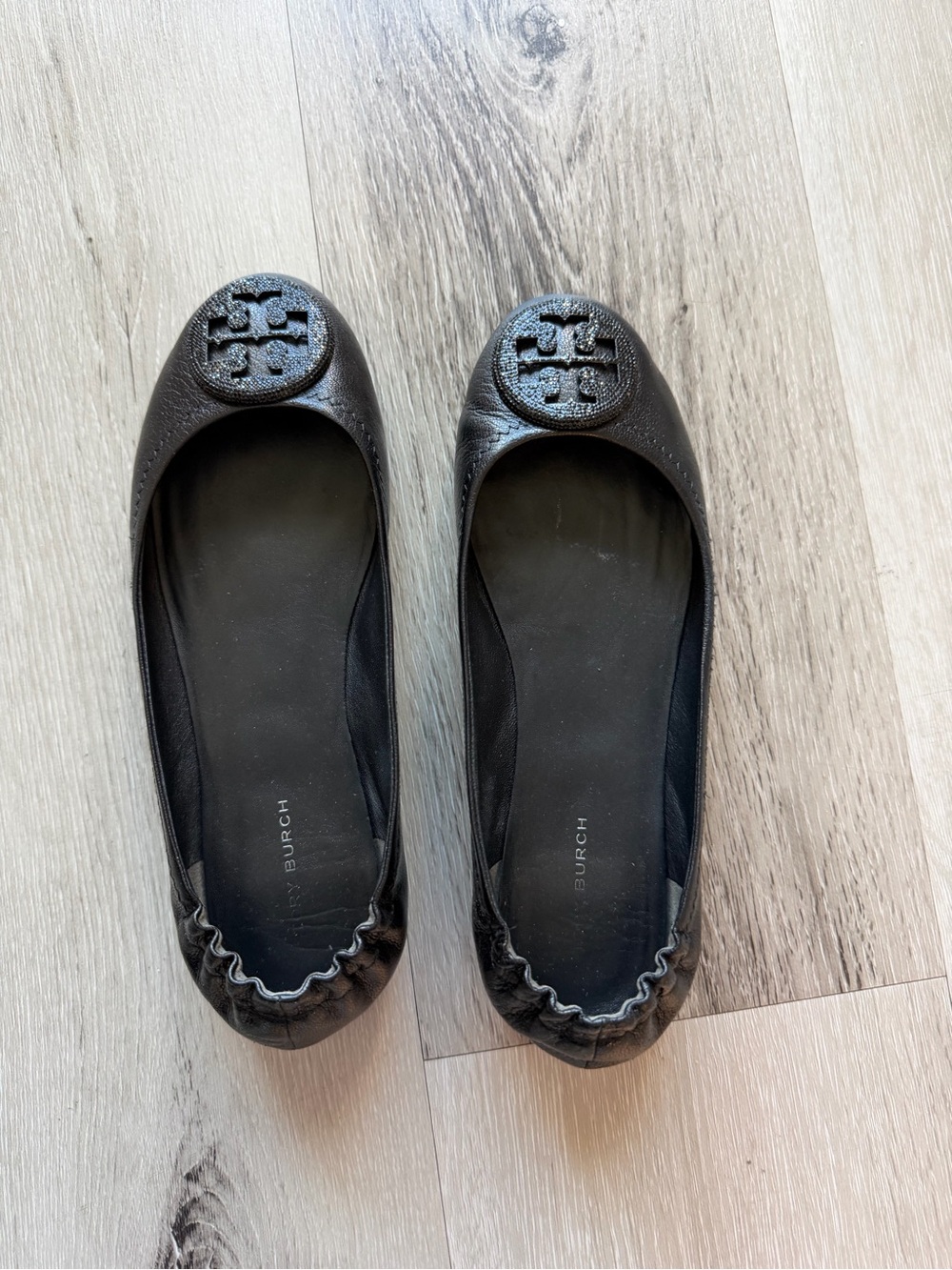 Tory Burch Black Leather Logo Round-Toe Ballet Flats